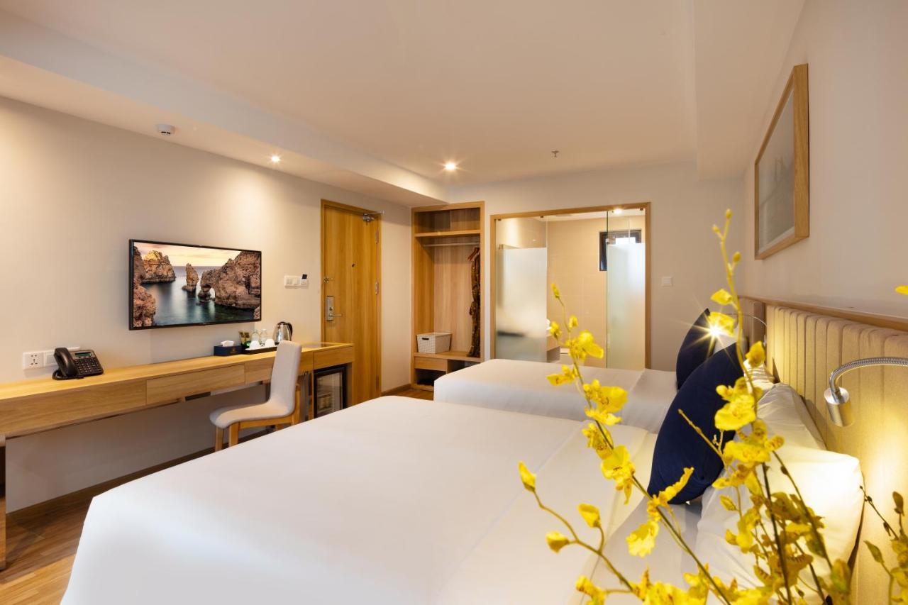 Ventana Nha Trang Hotel Exterior photo